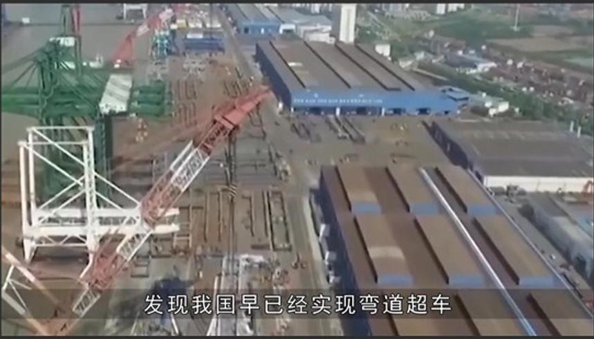 印度龙门吊被风吹倒砸战舰 竟想甩锅中国背锅