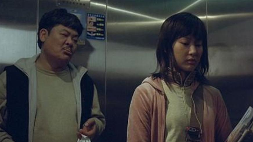 《跟踪》：香港警匪暗战中的猫鼠游戏与人性博弈