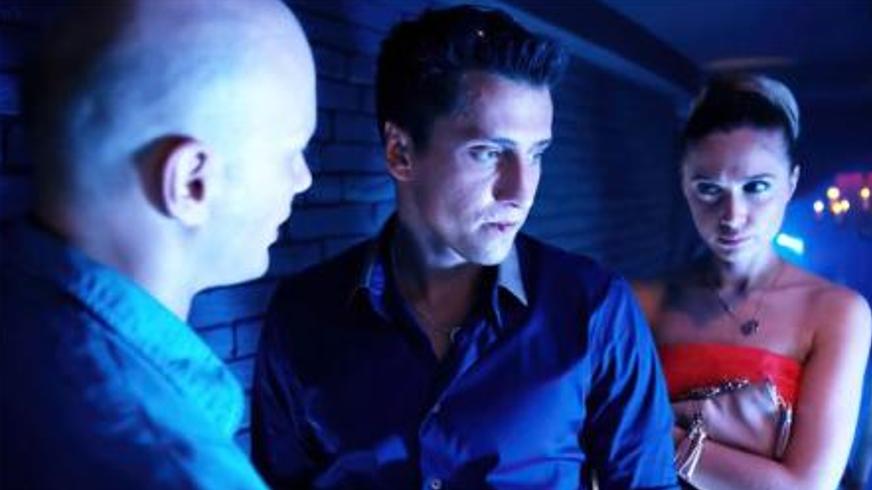 《纨绔子弟》：俄式硬核动作与卧底风云的暴力美学