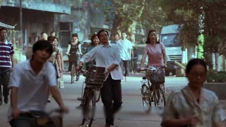 《万箭穿心》：命运交织下的女性生存悲歌