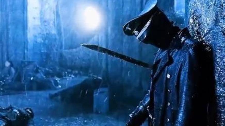 《地狱男爵2：黄金军团》：王冠纷争里的种族宿命与人心博弈