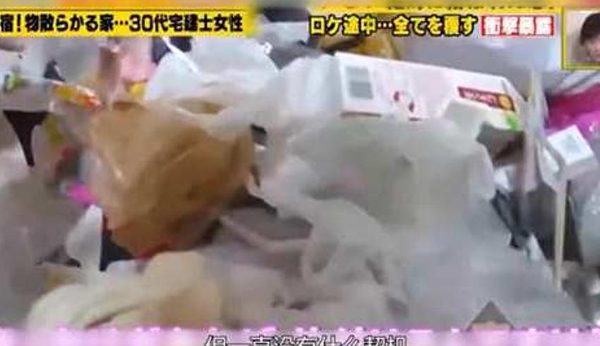 日本真人秀揭秘38岁女人生活：光鲜外表下的混乱人生