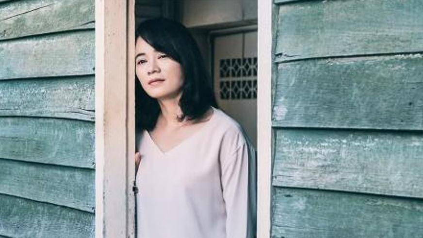 《热带雨》：雨季里的压抑与禁忌之恋的救赎