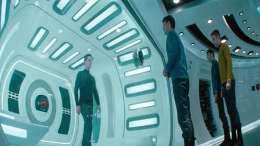 《星际迷航 2：暗黑无界》：星际冒险中的伦理与复仇