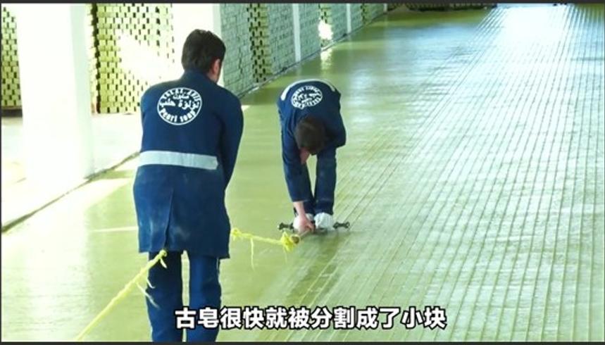 《战乱中的千年传承：叙利亚古皂的手工制作之谜》