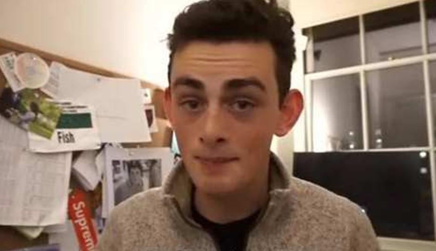 哈佛计算机新生约翰的一天坚持早睡早起