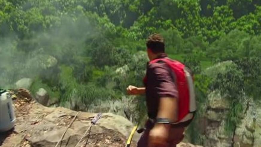 《夺命深渊》：洞穴绝境中的生存博弈与人性试炼