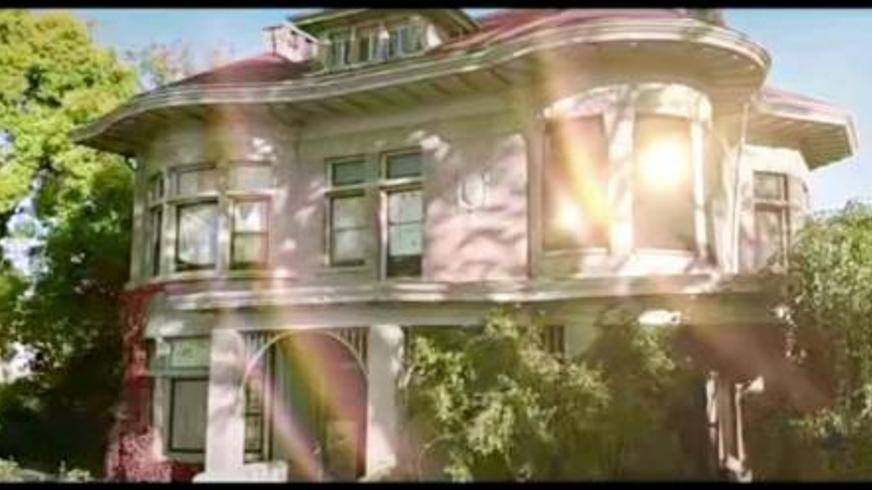 《别去阁楼》禁忌背后的恐怖实验与绝望抗争