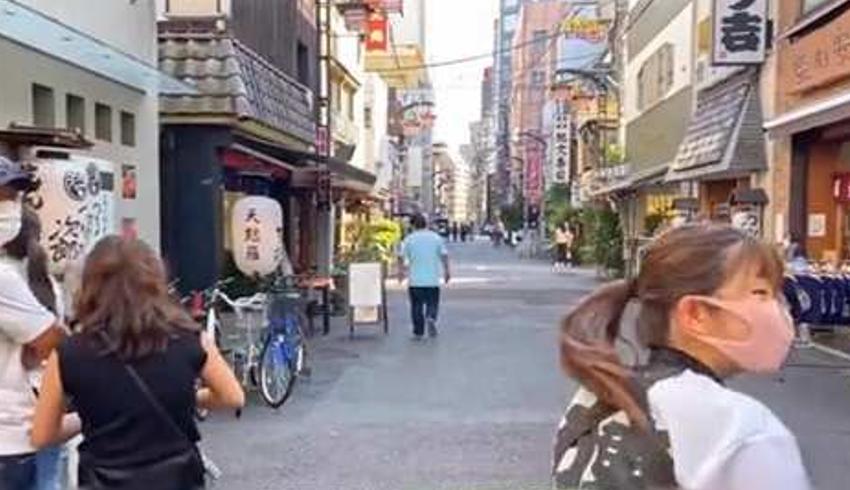 东京女车夫小辉的八小时活力拉车日常月入一万五