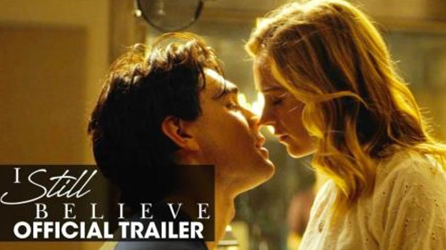 《我仍然相信》：爱与信念在歌声中永不褪色