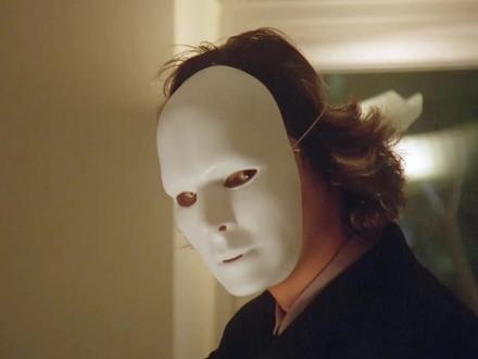 《赌圣3无名小子》赌局深渊中的盲眼救赎