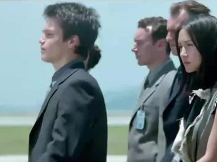 《特警新人类2》智能科技展的惊奇之旅