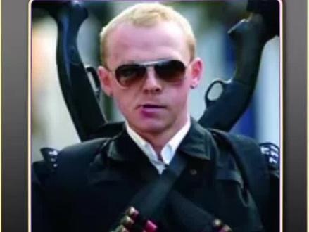 《热血警探》小镇谜案：王牌警员的荒诞冒险