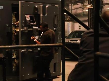 《速度与激情5》速度与激情五：十周年巅峰之作