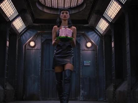 《黑衣人》时空逆战：黑衣人与野兽鲍里斯