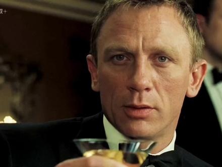 《007：无暇赴死》致命指令：两分钟心脏救援战