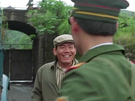 《警察故事3超级警察》智勇卧底破毒网