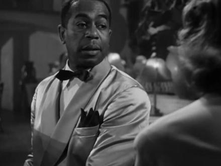 《卡萨布兰卡》卡萨布兰卡：两代情歌与银幕传奇