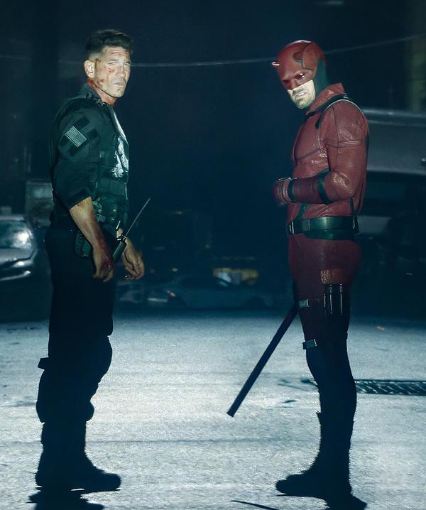 (2015)[剧集]《夜魔侠第一季》