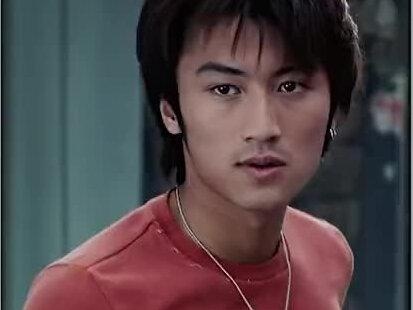 《半支烟》黑道旧梦与救赎之旅