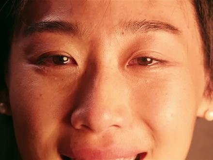 荒诞悲剧中的自由绝唱